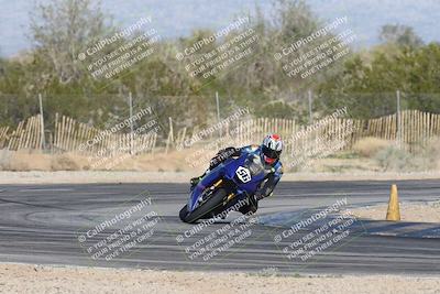 media/Jan-15-2026-Racers Edge (Thu) [[dfebeb70ab]]/2-A Group/Session 5 Turn 2/